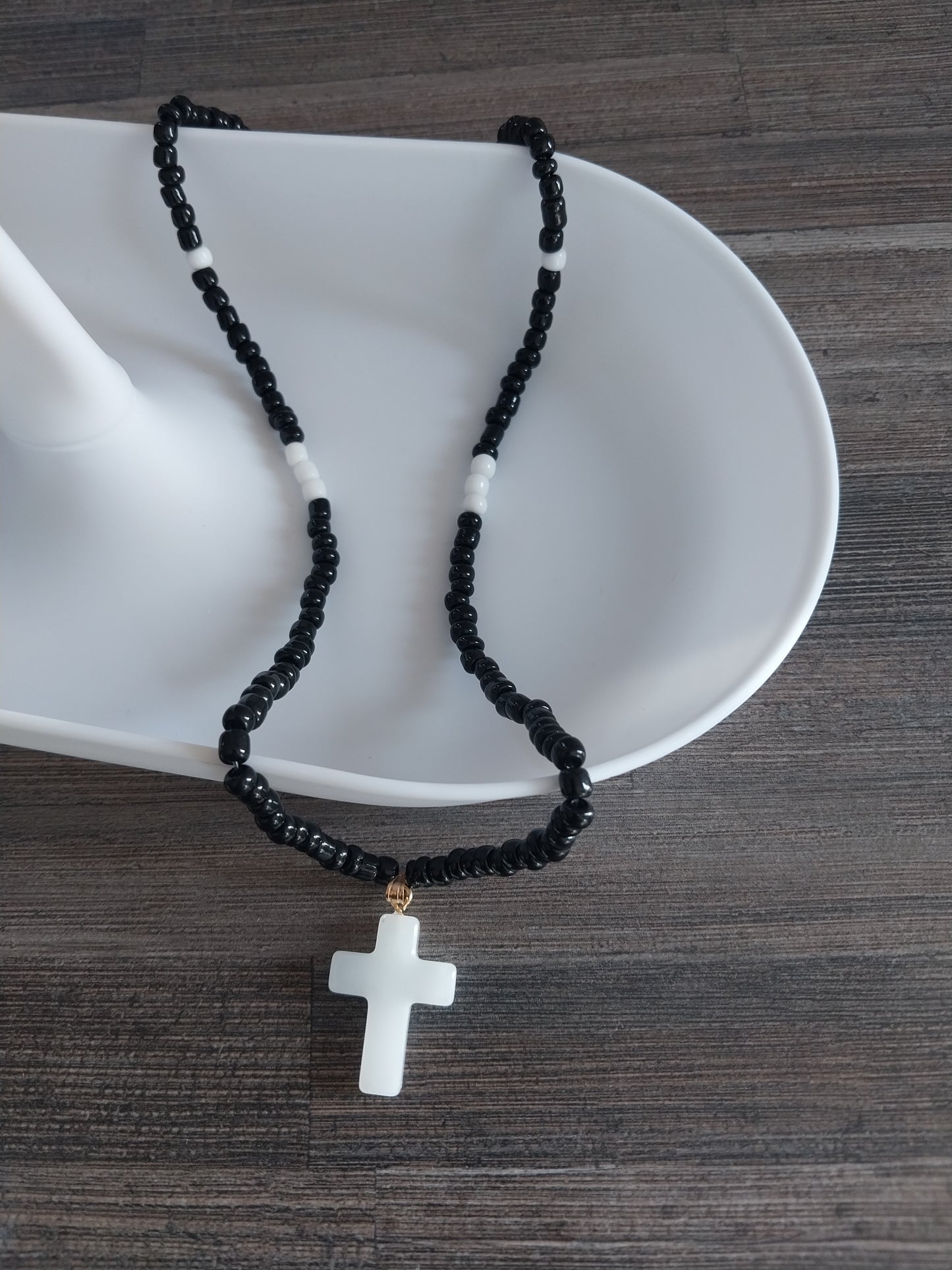 Black and White necklace