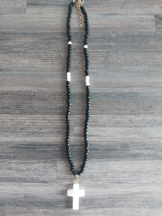 Black and White necklace