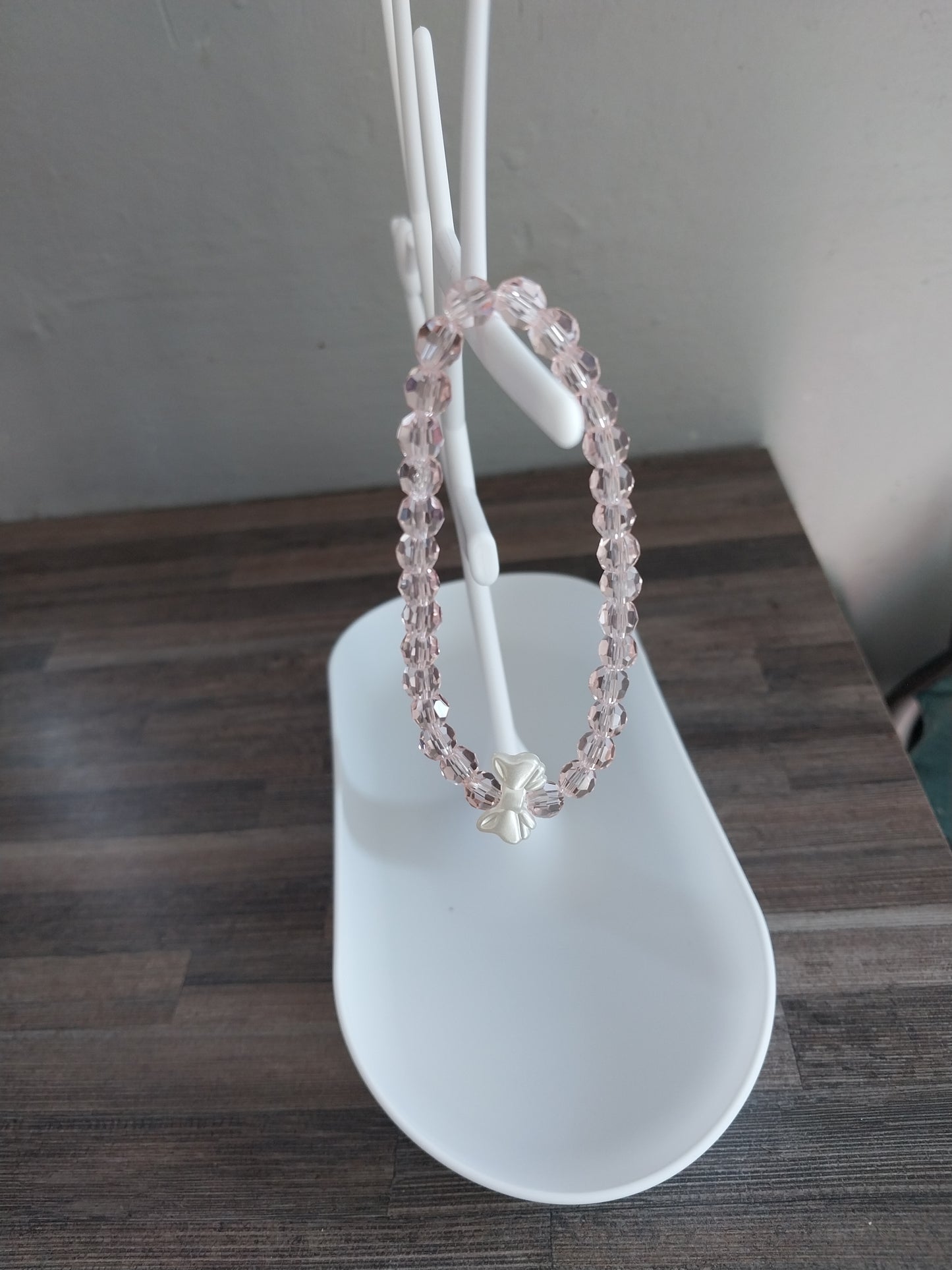 Sparkly Pink Bow bracelet