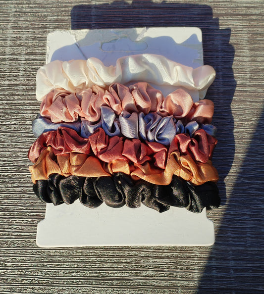 Small scrunchie set