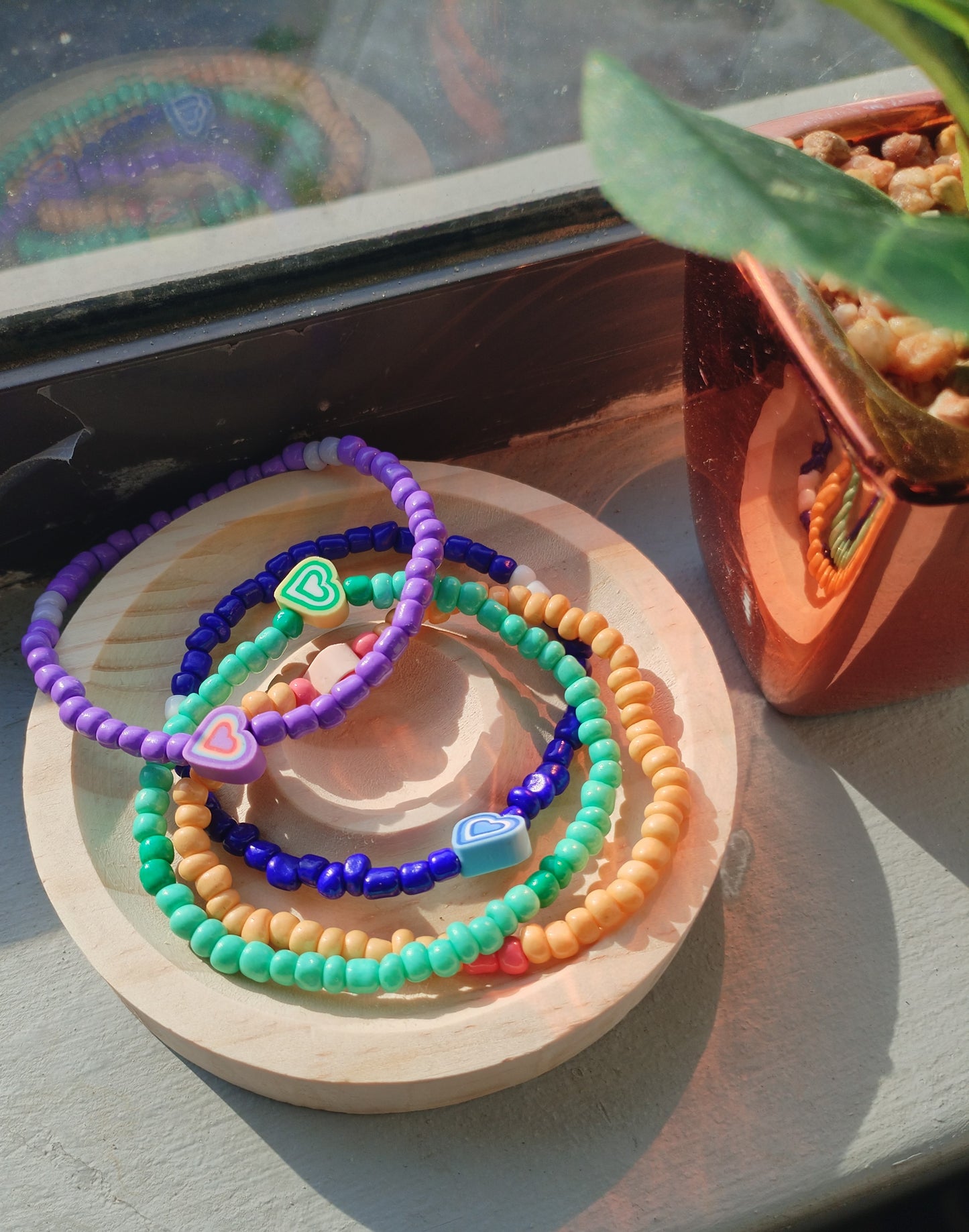 Seeded heart bracelet