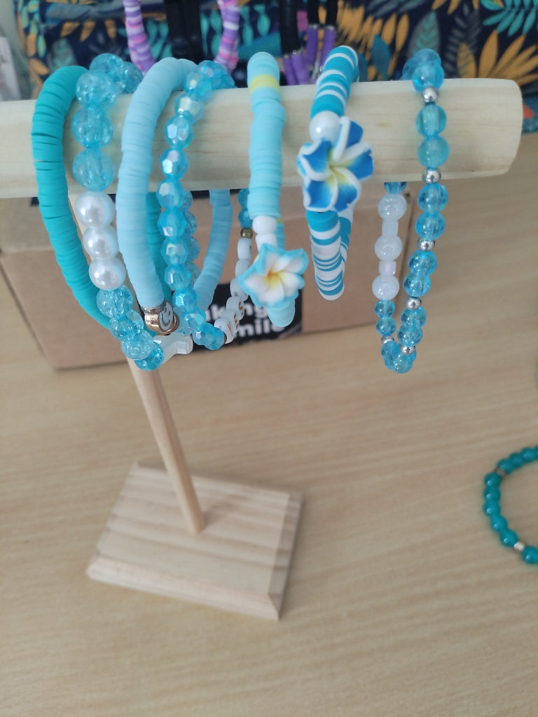 Blue Hibiscus Bracelet